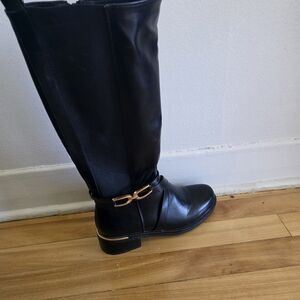 Elegant Black Knee-High Boots